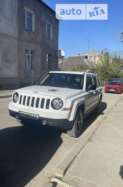 Позашляховик / Кросовер Jeep Patriot 2014 в Чорткові