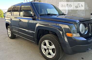 Позашляховик / Кросовер Jeep Patriot 2014 в Києві