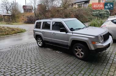 Позашляховик / Кросовер Jeep Patriot 2015 в Борисполі