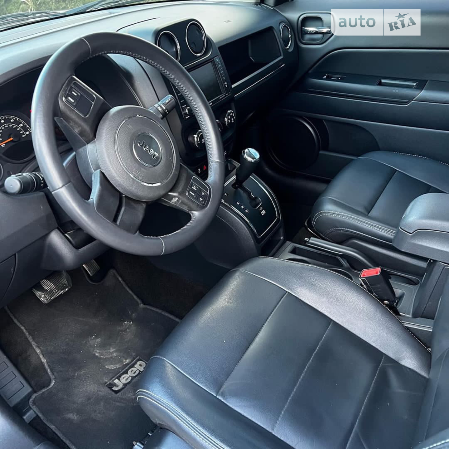 2015 Jeep Liberty (Patriot) - мініатюра 7