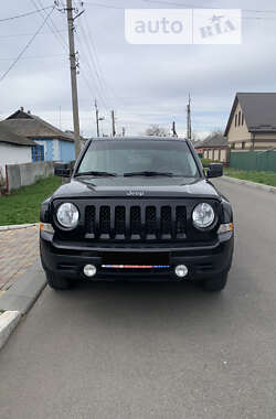 Позашляховик / Кросовер Jeep Patriot 2016 в Гайвороні