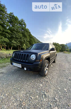 Позашляховик / Кросовер Jeep Patriot 2016 в Львові