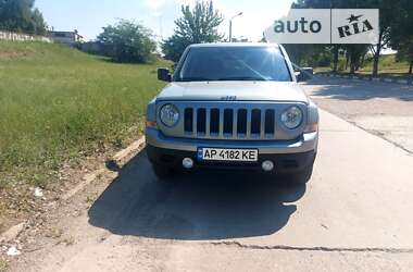 Позашляховик / Кросовер Jeep Patriot 2016 в Запоріжжі