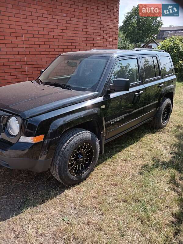 Позашляховик / Кросовер Jeep Patriot 2016 в Красилові