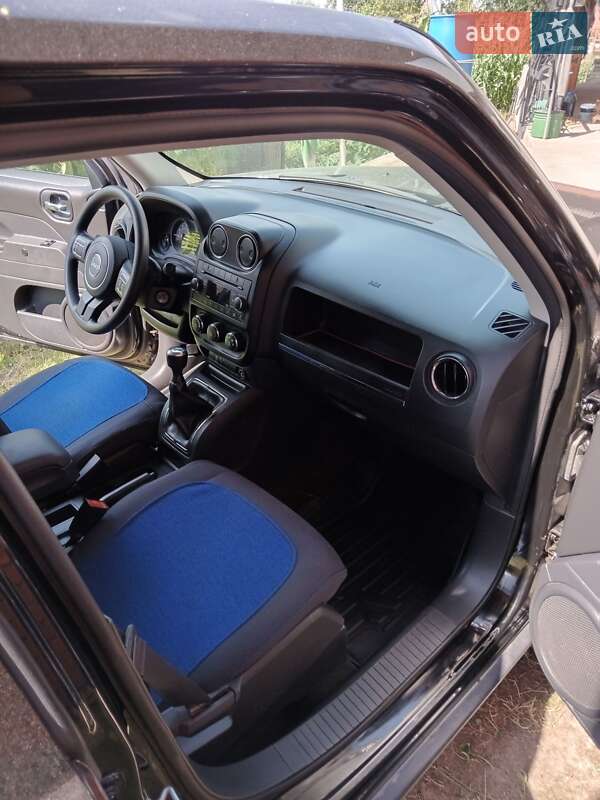 Позашляховик / Кросовер Jeep Patriot 2016 в Красилові