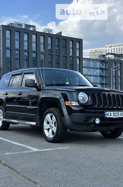 Позашляховик / Кросовер Jeep Patriot 2013 в Києві