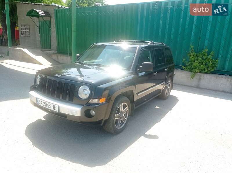 Позашляховик / Кросовер Jeep Patriot 2008 в Кропивницькому