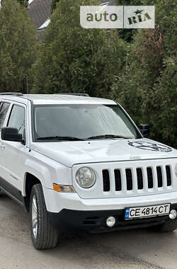 Позашляховик / Кросовер Jeep Patriot 2012 в Чернівцях