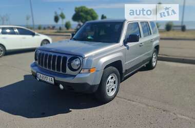 Позашляховик / Кросовер Jeep Patriot 2015 в Черкасах