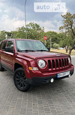 Позашляховик / Кросовер Jeep Patriot 2015 в Одесі