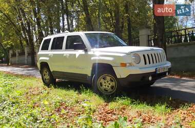 Внедорожник / Кроссовер Jeep Patriot 2011 в Виннице