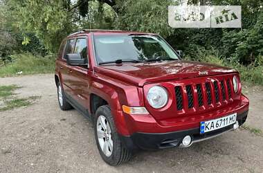 Позашляховик / Кросовер Jeep Patriot 2014 в Києві