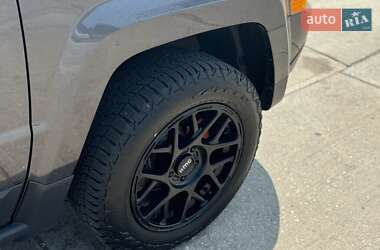 Позашляховик / Кросовер Jeep Patriot 2015 в 