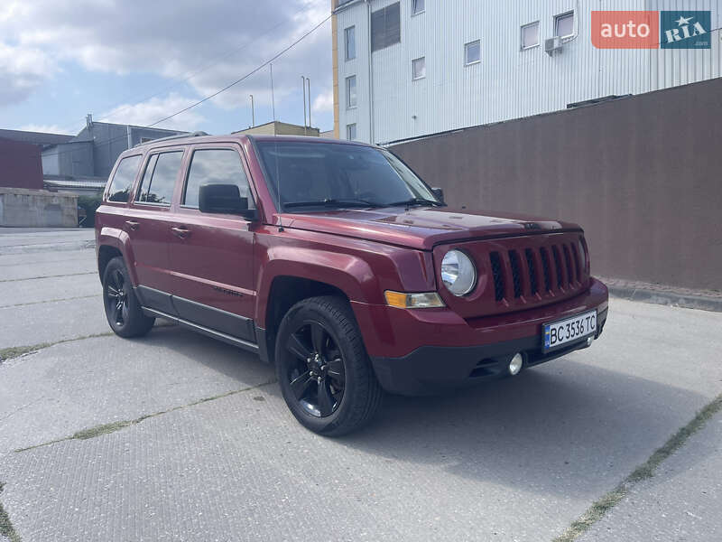 Позашляховик / Кросовер Jeep Patriot 2014 в Львові