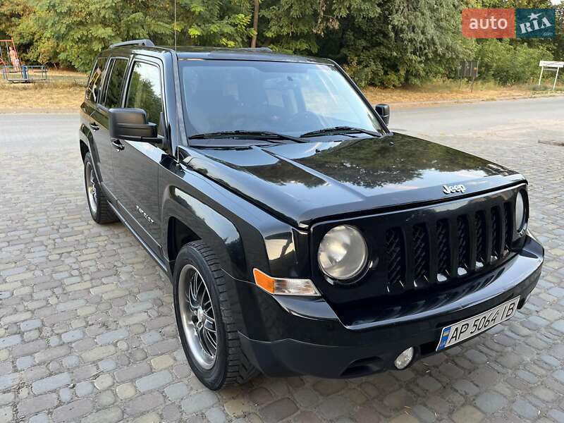 Позашляховик / Кросовер Jeep Patriot 2014 в Запоріжжі
