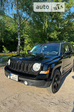 Внедорожник / Кроссовер Jeep Patriot 2013 в Киеве