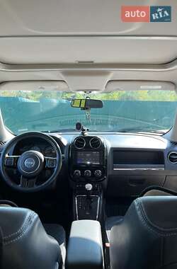 Внедорожник / Кроссовер Jeep Patriot 2015 в 