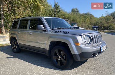 Внедорожник / Кроссовер Jeep Patriot 2015 в 