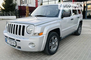 Внедорожник / Кроссовер Jeep Patriot 2008 в Лубнах