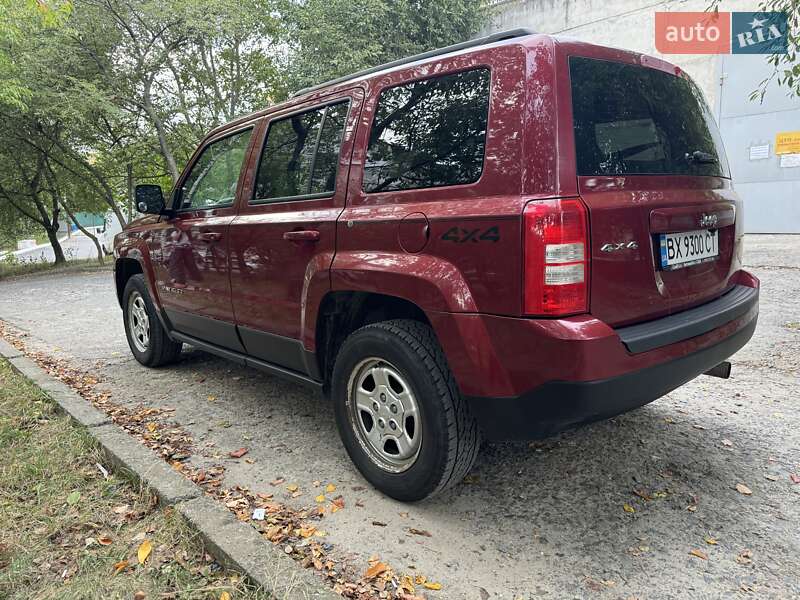 Позашляховик / Кросовер Jeep Patriot 2015 в Хмельницькому