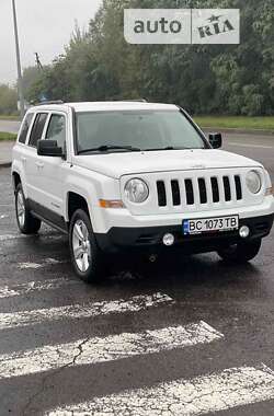 Внедорожник / Кроссовер Jeep Patriot 2013 в Львове