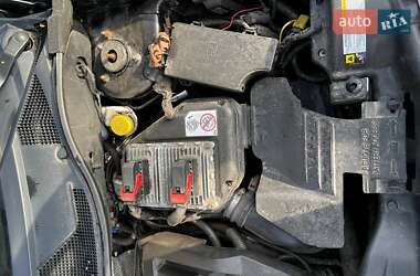 Внедорожник / Кроссовер Jeep Patriot 2011 в 