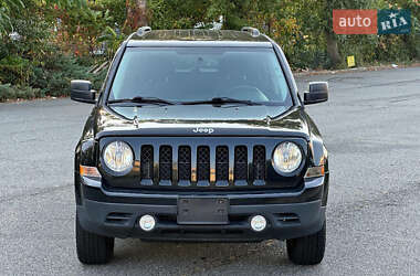 Позашляховик / Кросовер Jeep Patriot 2016 в 