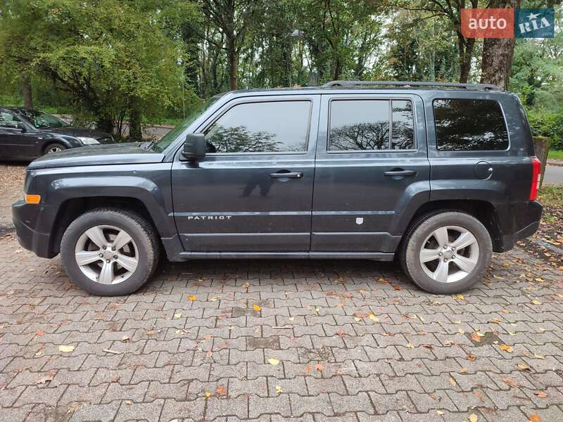 Позашляховик / Кросовер Jeep Patriot 2014 в Чернігові