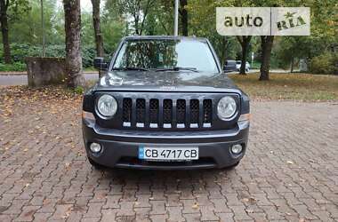 Внедорожник / Кроссовер Jeep Patriot 2014 в Чернигове