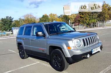 Позашляховик / Кросовер Jeep Patriot 2016 в Києві