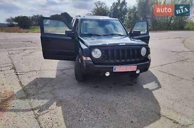 Позашляховик / Кросовер Jeep Patriot 2015 в Врадіївці