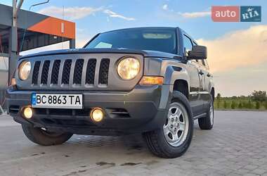 Внедорожник / Кроссовер Jeep Patriot 2015 в Золочеве