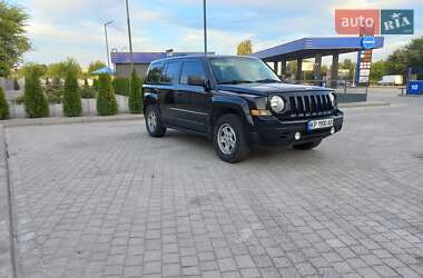 Позашляховик / Кросовер Jeep Patriot 2015 в Запоріжжі