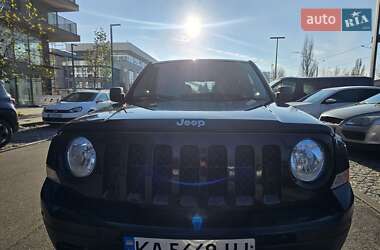 Внедорожник / Кроссовер Jeep Patriot 2015 в Киеве