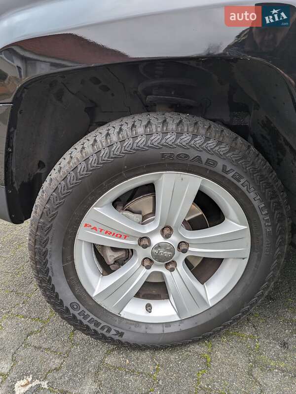 Позашляховик / Кросовер Jeep Patriot 2016 в Дніпрі