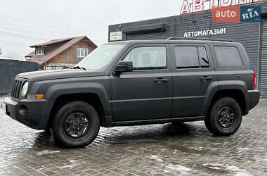 Позашляховик / Кросовер Jeep Patriot 2010 в Кам'янському