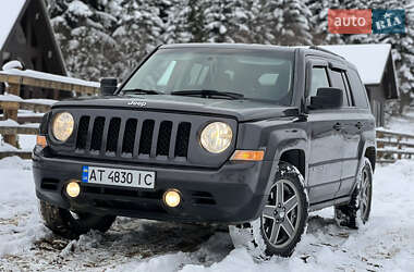 Внедорожник / Кроссовер Jeep Patriot 2015 в Рожнятове