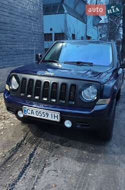 Внедорожник / Кроссовер Jeep Patriot 2014 в Черкассах