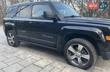 Позашляховик / Кросовер Jeep Patriot 2015 в Львові