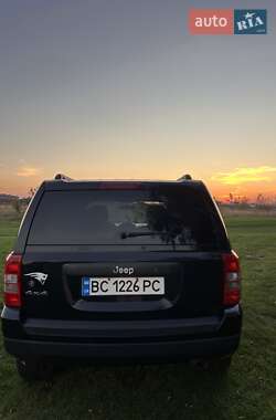 Внедорожник / Кроссовер Jeep Patriot 2013 в Луцке