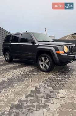 Внедорожник / Кроссовер Jeep Patriot 2016 в 