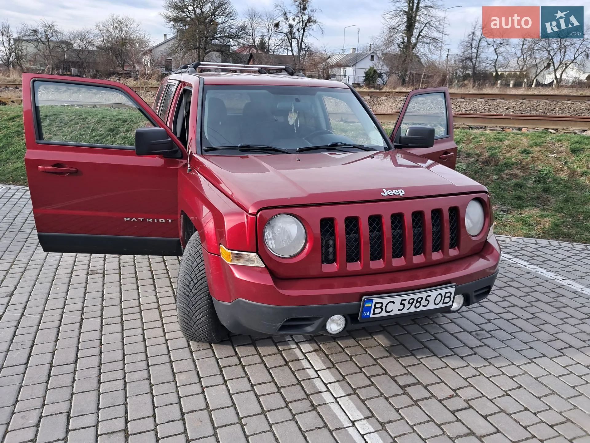 2012 Jeep Liberty (Patriot) - мініатюра 3