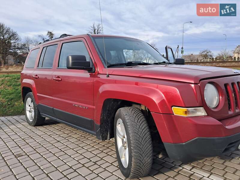 Внедорожник / Кроссовер Jeep Patriot 2012 в Львове