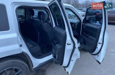 Внедорожник / Кроссовер Jeep Patriot 2014 в Днепре