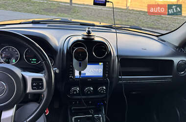 Позашляховик / Кросовер Jeep Patriot 2011 в Кропивницькому