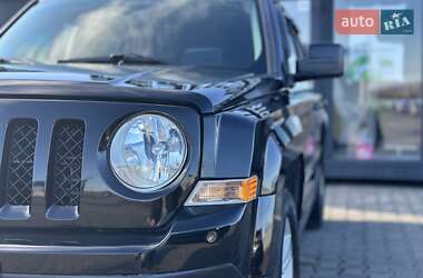 Внедорожник / Кроссовер Jeep Patriot 2013 в Черновцах