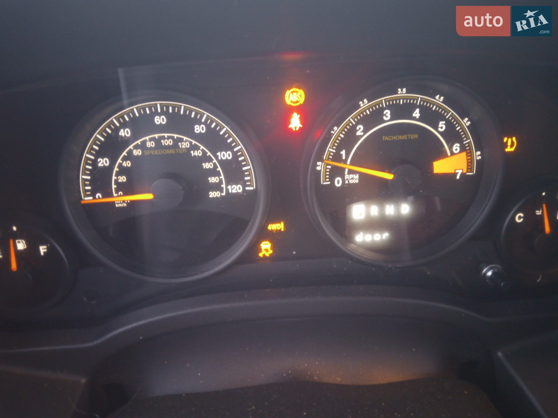 2015 Jeep Liberty (Patriot) - мініатюра 9