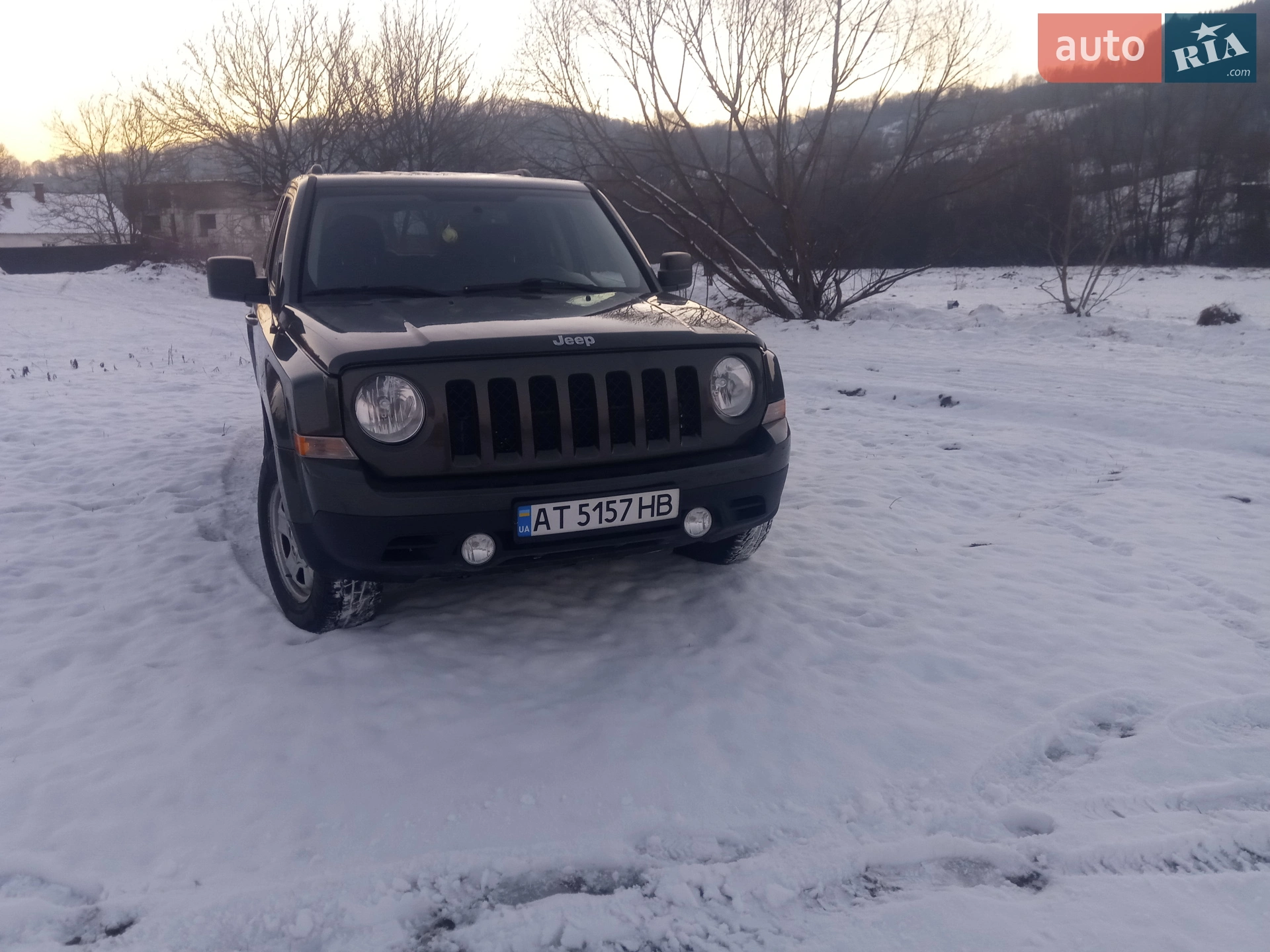 2015 Jeep Liberty (Patriot) - мініатюра 3