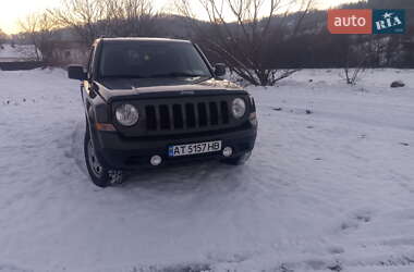 Внедорожник / Кроссовер Jeep Patriot 2015 в Ужгороде