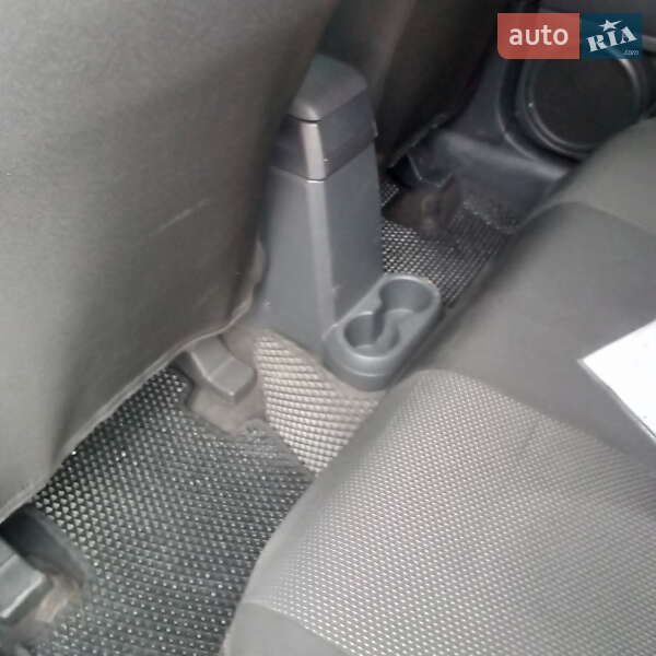 Позашляховик / Кросовер Jeep Patriot 2011 в П'ятихатках